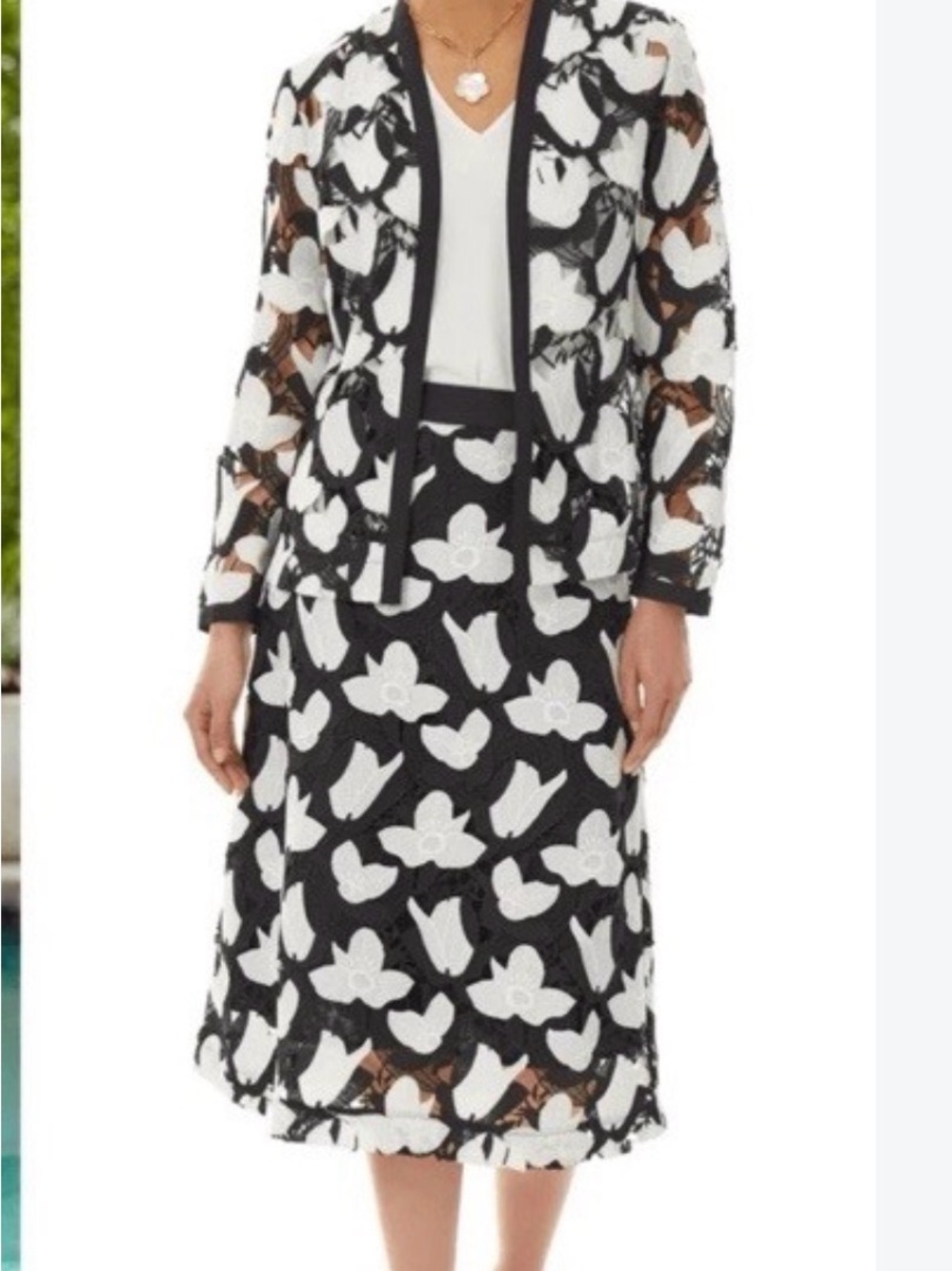 Ming Wang Black and White Floral set
